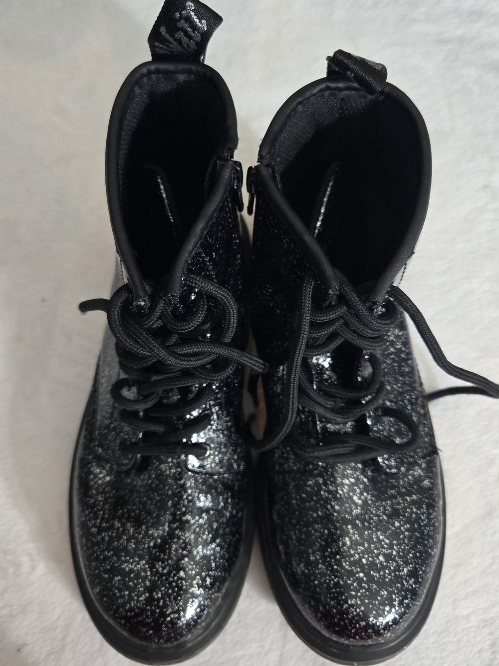 Dr Martens 1460 J Cosmic Glitter Youth Size 3 Black Patent Leather Boots
